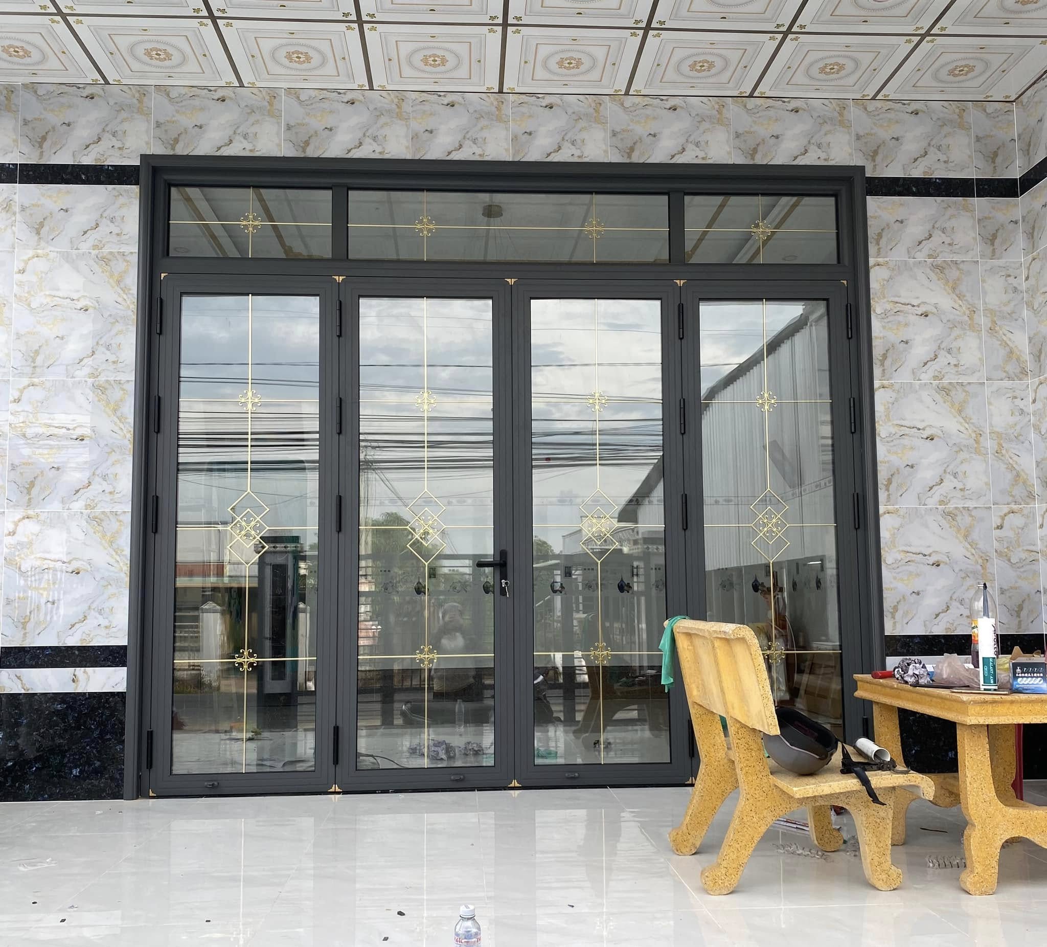 cửa nhôm kính giá rẻ Tiền Giang