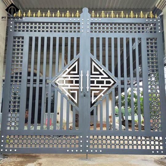 Mẫu cửa sắt 08
